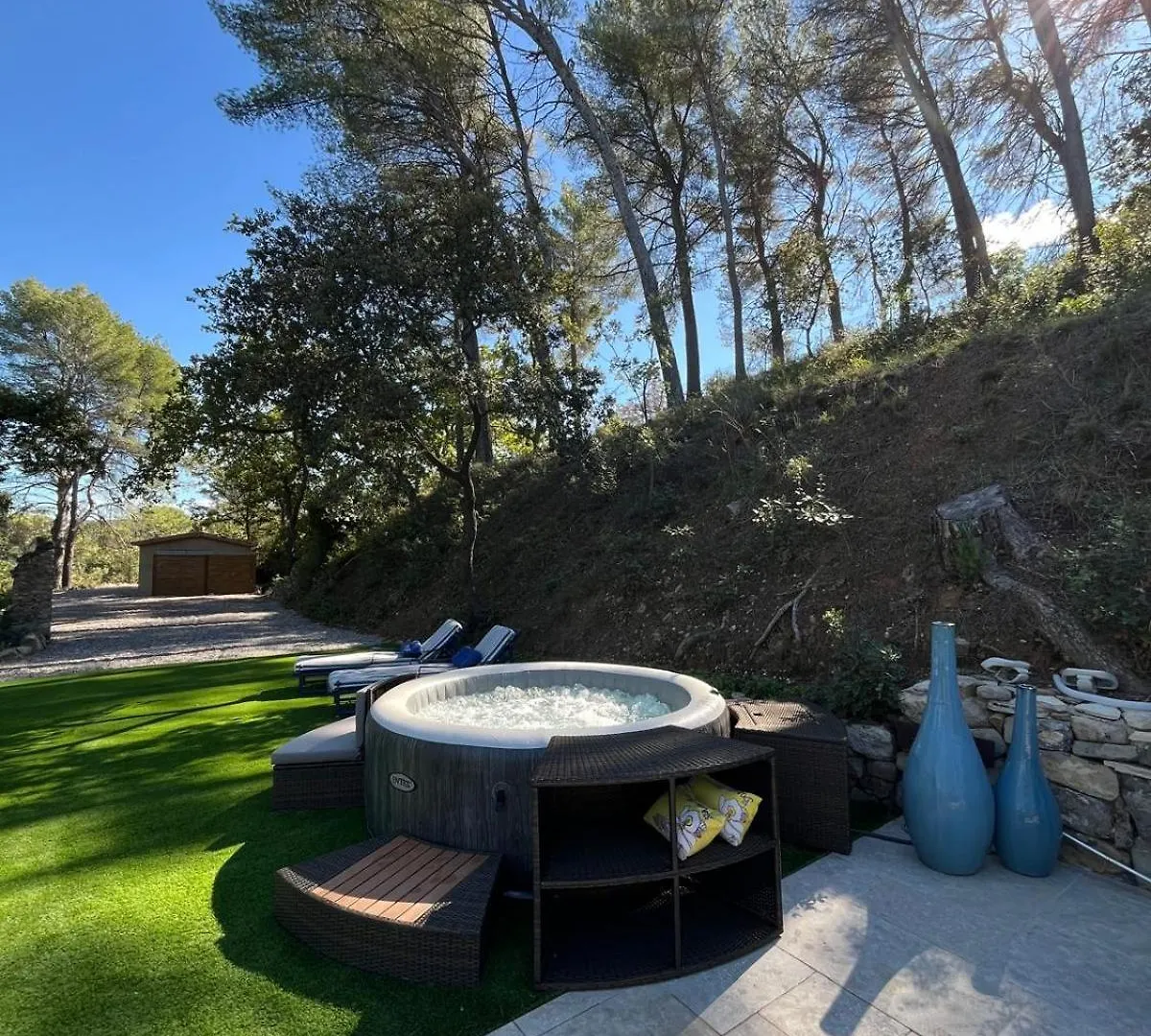 Holiday home Maisonnette Climatisee Aix-en-Provence